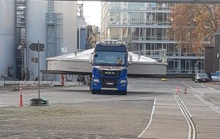 Werksinterner Tranport in Ueberbreite_10,5m_Spedition-Konrad-Sturm-Neuss